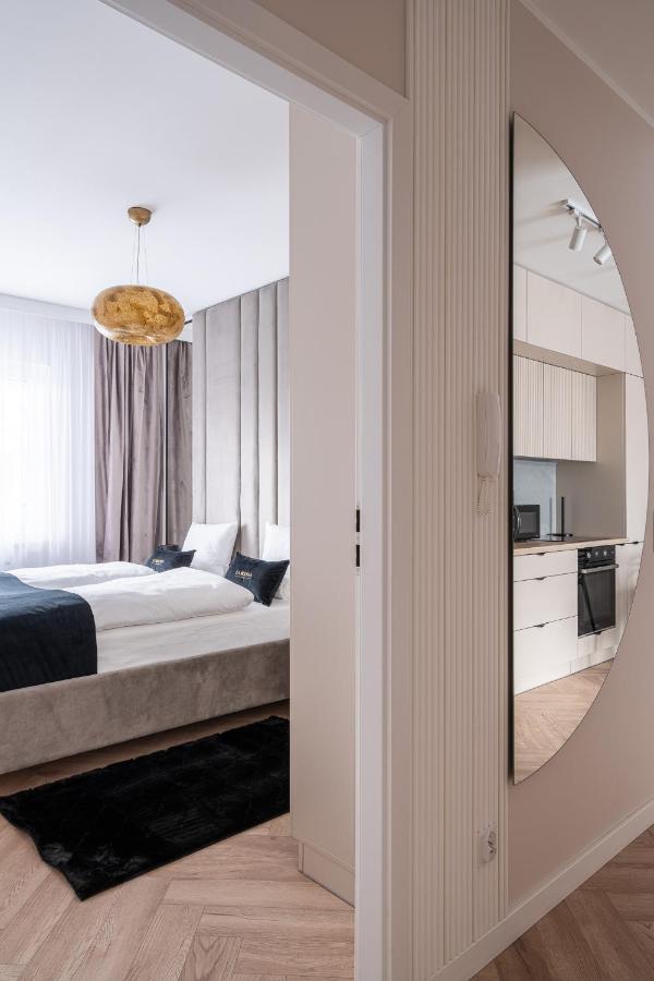 Apartmán Rentplanet - Nowa Manufaktura Vratislav Exteriér fotografie