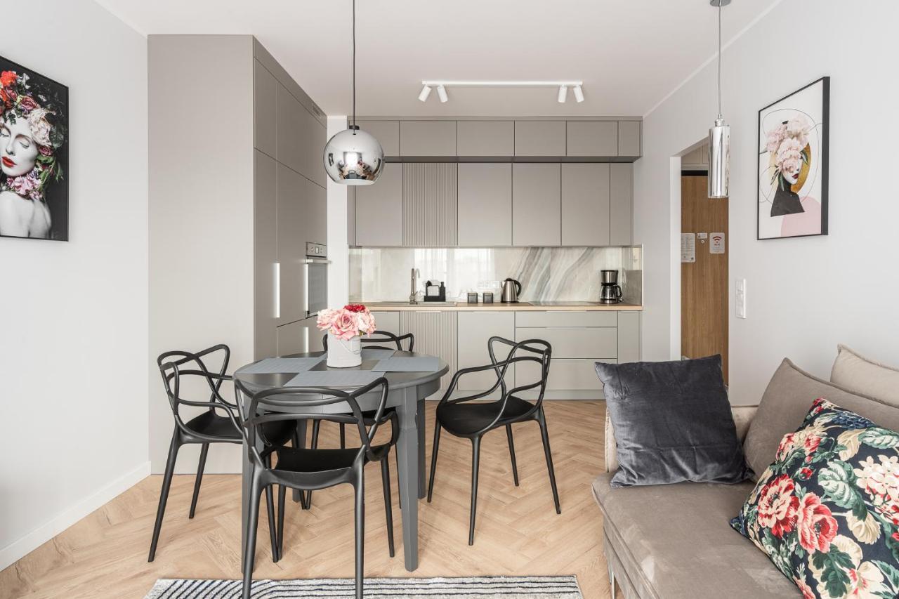 Apartmán Rentplanet - Nowa Manufaktura Vratislav Exteriér fotografie